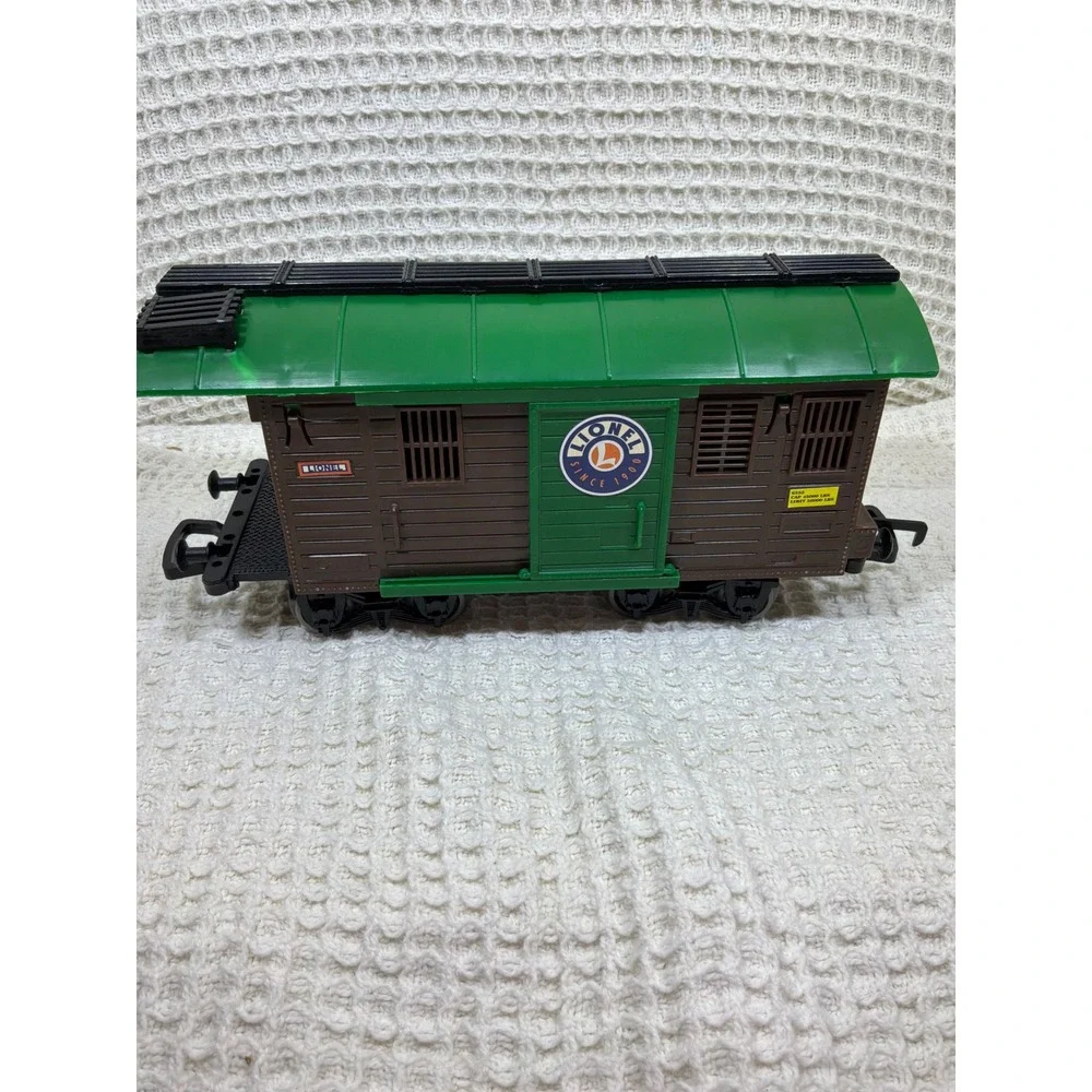 G Scale Kids Lionel Boxcar Freight Train 6533 Green Brown‎